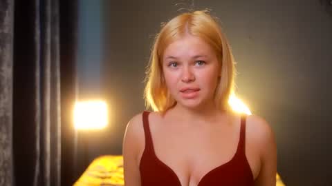 Snapshot of valeri______ chatting on July 2, 2026, 7:14 am valeri______ online show from July 2, 2026, 7:14 am