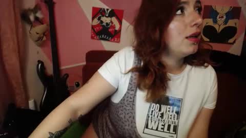 Snapshot of valeri_cove chatting on January 17, 2026, 12:04 am Valeri Cove online show from January 17, 2026, 12:04 am