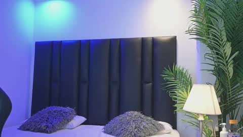 valeri_tafur online show from December 21, 2025, 11:17 am