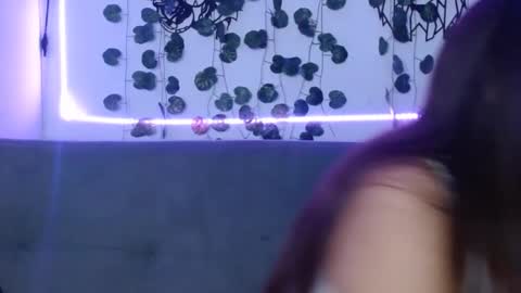 valeria online show from January 22, 2025, 8:40 am