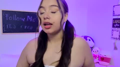 valeria online show from February 24, 2026, 3:04 am