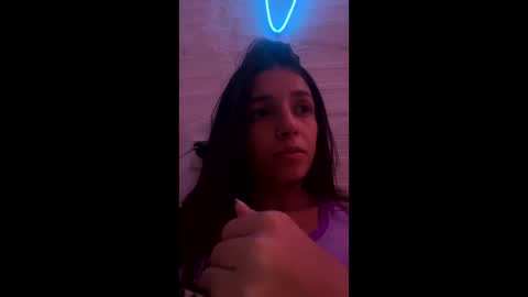Snapshot of valeria_mendozza chatting on February 3, 2026, 7:13 am online show from February 3, 2026, 7:13 am