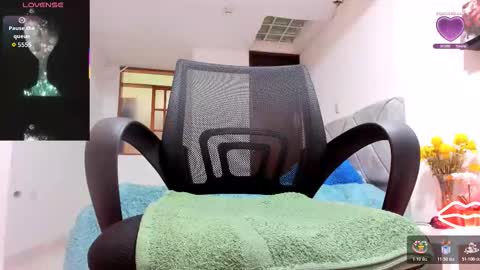 Snapshot of valeria_teiku1 chatting on February 5, 2026, 2:11 pm Valeria online show from February 5, 2026, 2:11 pm