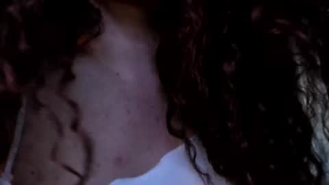 Snapshot of valeriaa_soler chatting on October 2, 2025, 2:24 pm Valeria online show from October 2, 2025, 2:24 pm