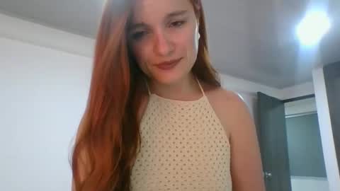 valeriafrannco online show from May 13, 2026, 4:10 am