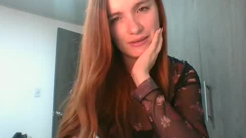valeriafrannco online show from May 19, 2026, 4:52 am
