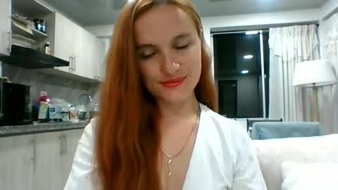 valeriafrannco online show from June 22, 2026, 2:02 am