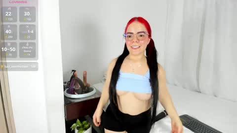 valerialoren online show from May 28, 2026, 2:31 am