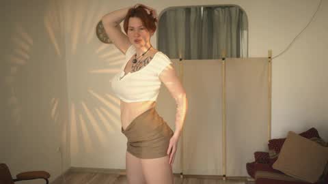 Valeria online show from April 8, 2026, 1:00 pm