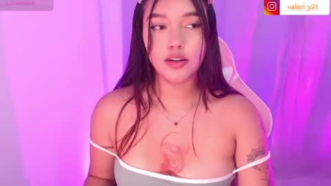 Valeri online show from April 22, 2026, 6:09 pm