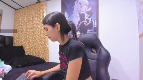 Snapshot of valerie__skinny chatting on June 22, 2026, 3:58 am valeri online show from June 22, 2026, 3:58 am