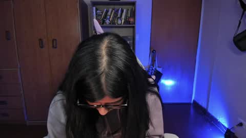 Val  online show from January 24, 2025, 4:37 am