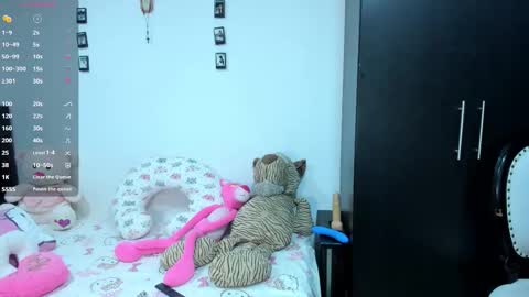 Snapshot of valerieduke chatting on December 1, 2025, 11:54 pm Valerie online show from December 1, 2025, 11:54 pm