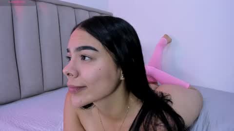 Cris  online show from July 10, 2026, 2:41 pm