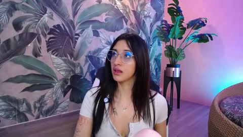 valery_blush online show from March 16, 2026, 4:07 am