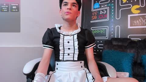 Snapshot of valery_hil chatting on December 8, 2024, 7:54 pm Thomy online show from December 8, 2024, 7:54 pm