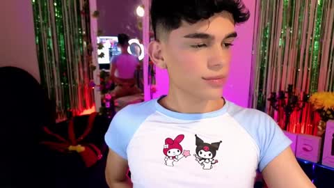 Snapshot of valery_hil chatting on January 27, 2025, 10:16 am Thomy online show from January 27, 2025, 10:16 am