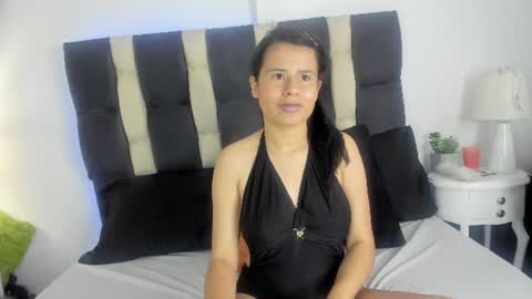 valery_hot692 online show from June 10, 2026, 3:33 pm