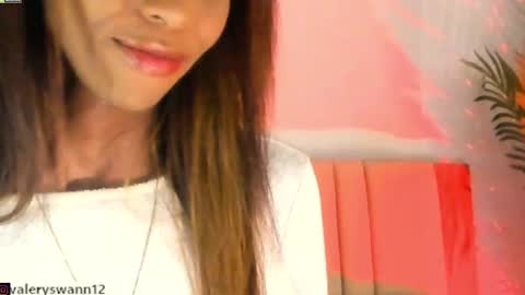Snapshot of valery_swan1 chatting on December 24, 2024, 8:38 pm Valery swan1 online show from December 24, 2024, 8:38 pm