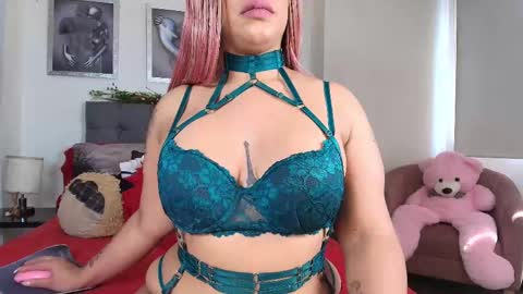 Snapshot of valeryharriz chatting on February 20, 2025, 3:41 pm valeryharriz online show from February 20, 2025, 3:41 pm