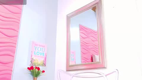 Snapshot of valerynbrown chatting on March 1, 2025, 8:53 pm valery online show from March 1, 2025, 8:53 pm