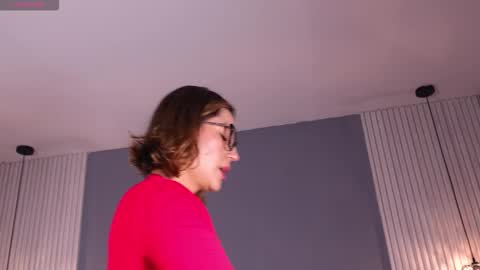 Carla online show from January 19, 2026, 11:03 am