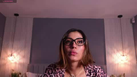 Snapshot of valerynova chatting on May 16, 2026, 10:58 am Carla online show from May 16, 2026, 10:58 am