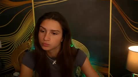 Snapshot of valeryroyale chatting on March 8, 2025, 8:55 am Valery online show from March 8, 2025, 8:55 am