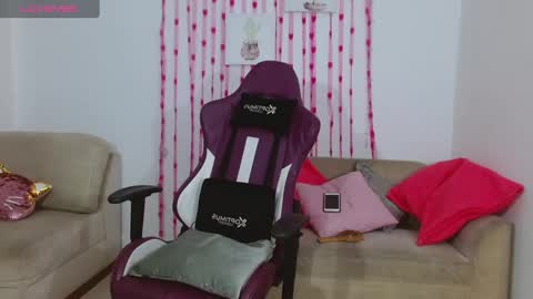 Valery S  online show from January 28, 2025, 10:56 pm