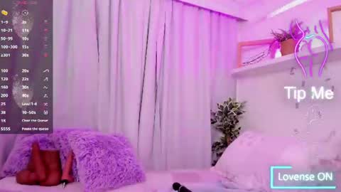 Snapshot of valerywalker7 chatting on June 24, 2026, 7:02 pm Valery Walker online show from June 24, 2026, 7:02 pm