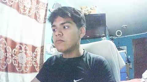 Valesh19 online show from January 6, 2026, 3:32 am