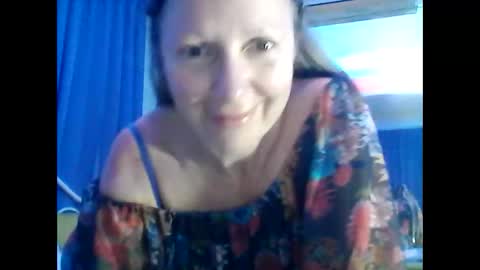 Snapshot of valleriwind chatting on January 19, 2025, 4:14 pm ValleriWind online show from January 19, 2025, 4:14 pm