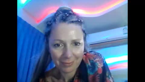 Snapshot of valleriwind chatting on January 23, 2025, 5:24 am ValleriWind online show from January 23, 2025, 5:24 am