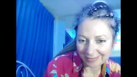 Snapshot of valleriwind chatting on January 30, 2025, 5:17 pm ValleriWind online show from January 30, 2025, 5:17 pm