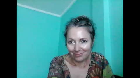 Snapshot of valleriwind chatting on February 3, 2025, 3:20 am ValleriWind online show from February 3, 2025, 3:20 am