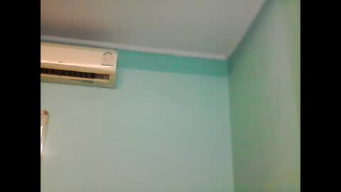 Snapshot of valleriwind chatting on February 4, 2025, 8:49 pm ValleriWind online show from February 4, 2025, 8:49 pm