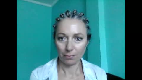 Snapshot of valleriwind chatting on February 18, 2025, 3:53 am ValleriWind online show from February 18, 2025, 3:53 am