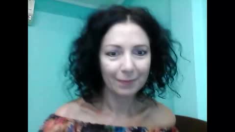 Snapshot of valleriwind chatting on March 8, 2025, 12:33 am ValleriWind online show from March 8, 2025, 12:33 am