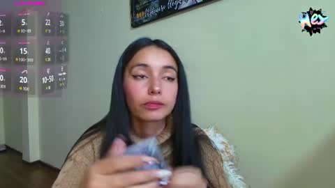 Snapshot of vallery_evanss chatting on July 6, 2026, 8:22 pm Taty independent account online show from July 6, 2026, 8:22 pm