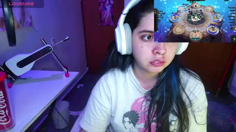 Snapshot of vallolet1_ chatting on January 29, 2025, 11:04 pm Im Violet online show from January 29, 2025, 11:04 pm