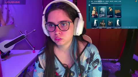 Snapshot of vallolet1_ chatting on February 27, 2025, 2:21 am Im Violet online show from February 27, 2025, 2:21 am