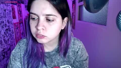 Im Violet online show from March 9, 2026, 2:26 am