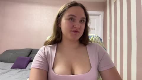 Lily online show from July 18, 2026, 11:30 pm