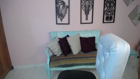 Isabella online show from January 27, 2025, 12:26 pm