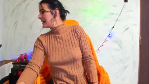 Snapshot of valysexybarbie chatting on January 3, 2025, 2:40 pm valentina online show from January 3, 2025, 2:40 pm