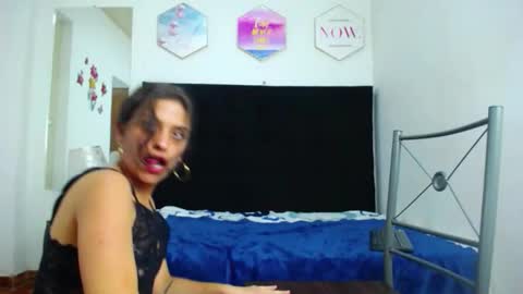 Snapshot of vamarap chatting on October 24, 2025, 2:52 am amara online show from October 24, 2025, 2:52 am