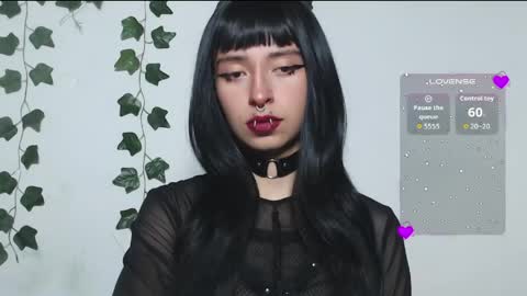 vamp online show from April 17, 2026, 3:20 am