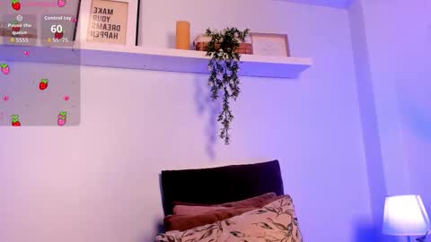 vamp  online show from March 13, 2026, 8:37 pm