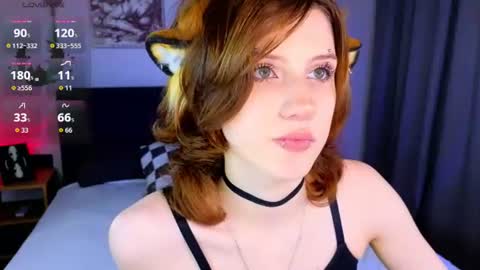 Snapshot of vampi_queen chatting on August 7, 2026, 10:12 pm Vampi online show from August 7, 2026, 10:12 pm