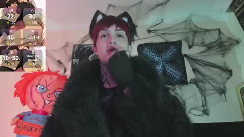 david guzman i model independenthelp me with a thumbs up online show from October 13, 2025, 2:00 am